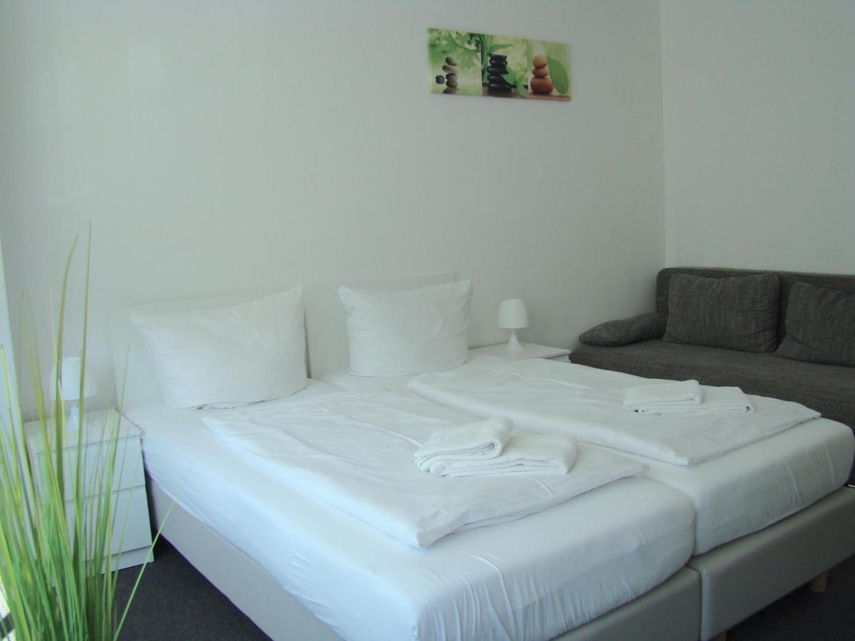 Bnb Potsdamer Platz Rooms & Apartments Berlim Exterior foto