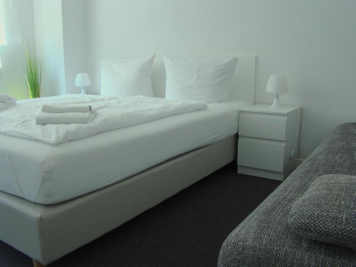 Bnb Potsdamer Platz Rooms & Apartments Berlim Exterior foto