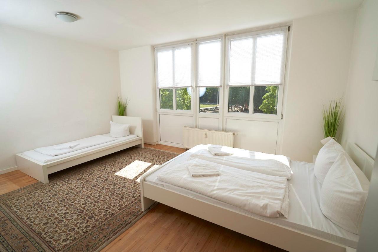 Bnb Potsdamer Platz Rooms & Apartments Berlim Exterior foto