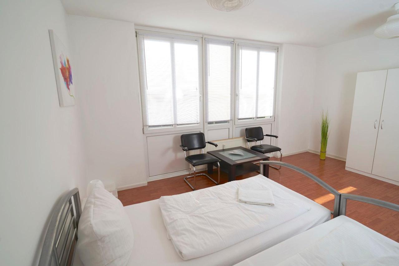 Bnb Potsdamer Platz Rooms & Apartments Berlim Exterior foto