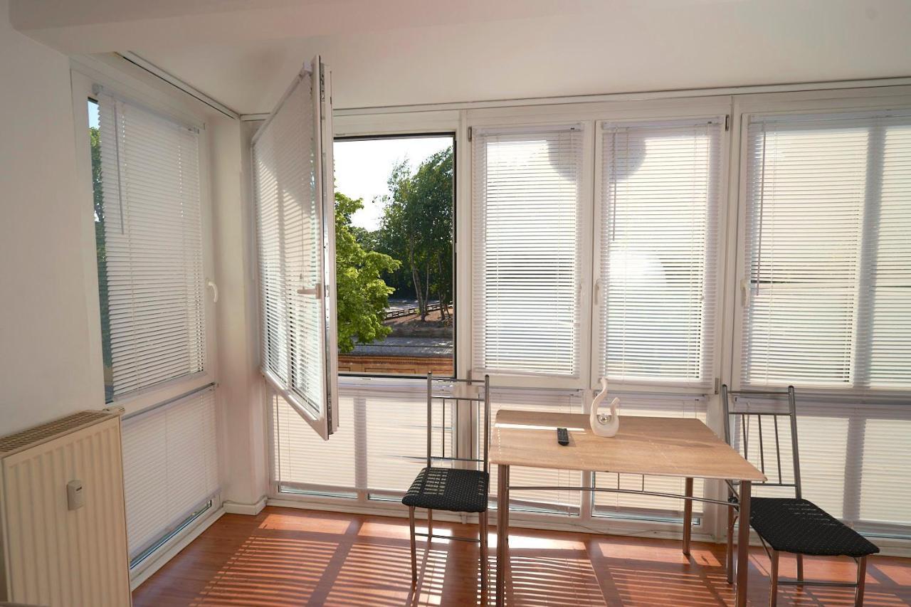 Bnb Potsdamer Platz Rooms & Apartments Berlim Exterior foto