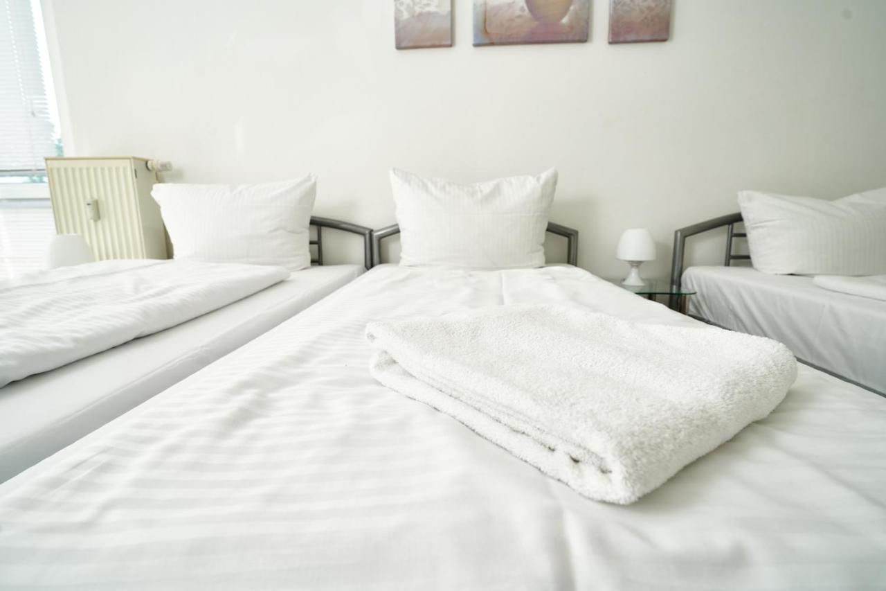 Bnb Potsdamer Platz Rooms & Apartments Berlim Exterior foto