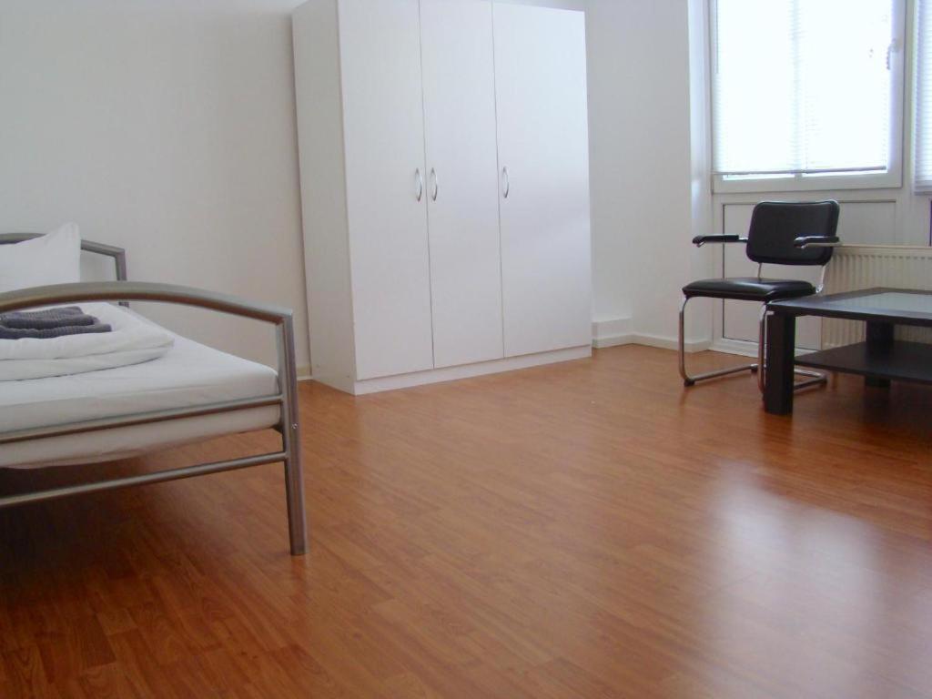 Bnb Potsdamer Platz Rooms & Apartments Berlim Exterior foto
