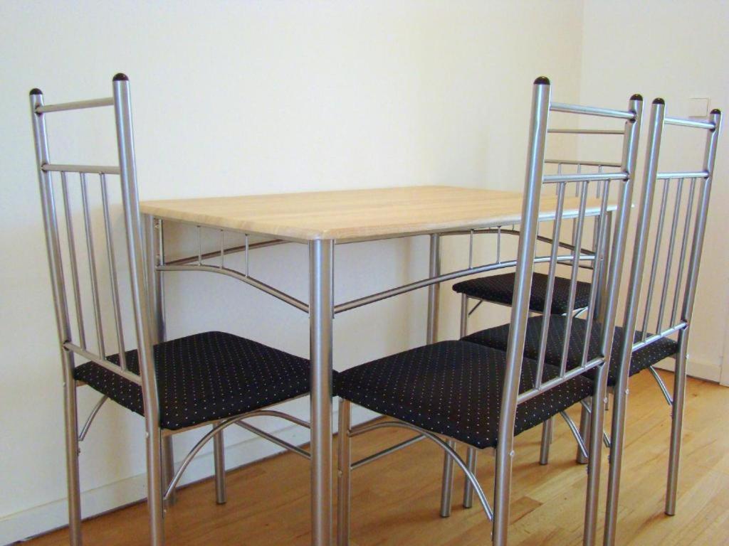 Bnb Potsdamer Platz Rooms & Apartments Berlim Exterior foto