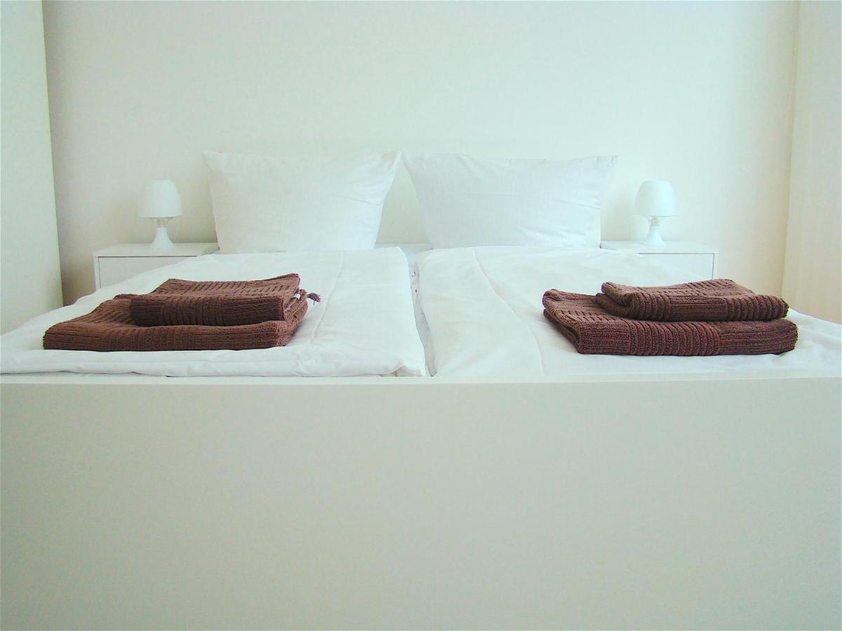Bnb Potsdamer Platz Rooms & Apartments Berlim Exterior foto