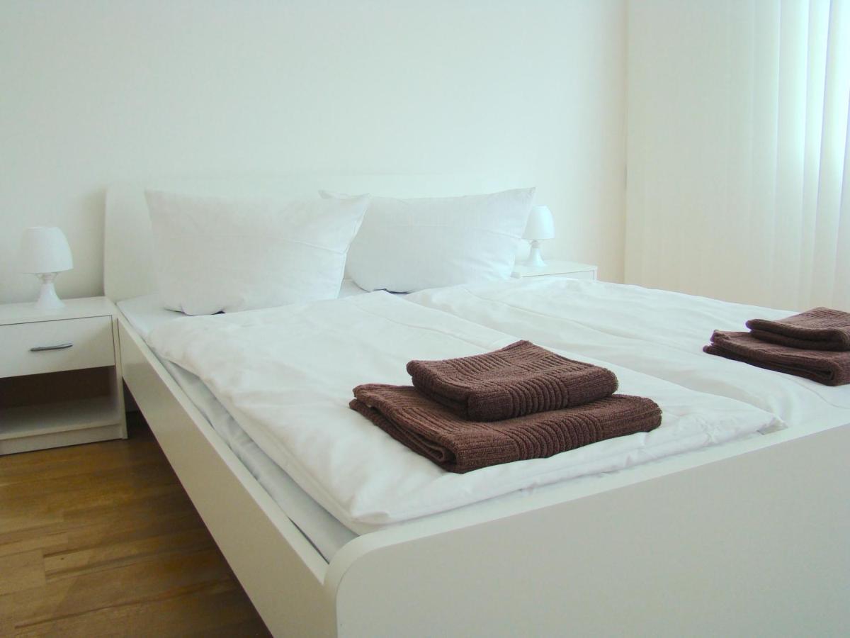 Bnb Potsdamer Platz Rooms & Apartments Berlim Exterior foto