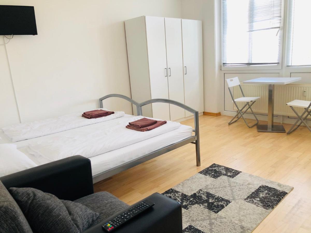 Bnb Potsdamer Platz Rooms & Apartments Berlim Exterior foto